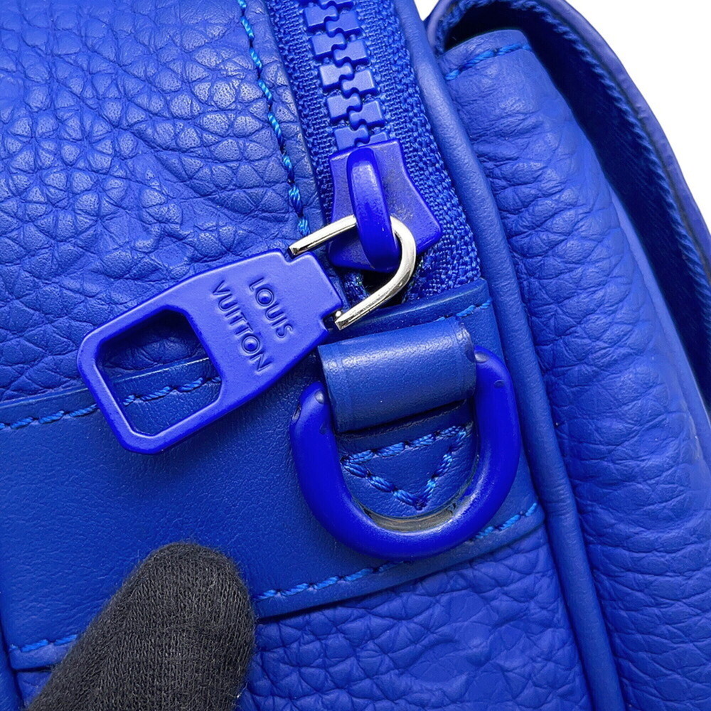 LOUIS VUITTON Bag - Picture 9 of 16